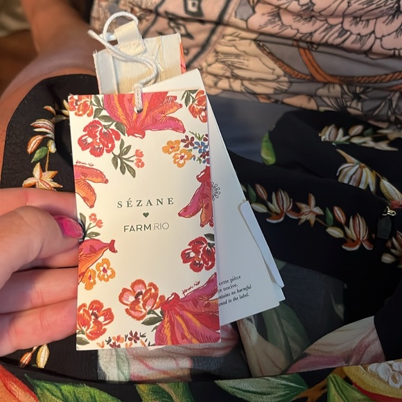 ‼️DELETING 8/28 LAST CHANCE ‼️Farm Rio x sezane tabata skirt - nwt - Picture 7 of 7